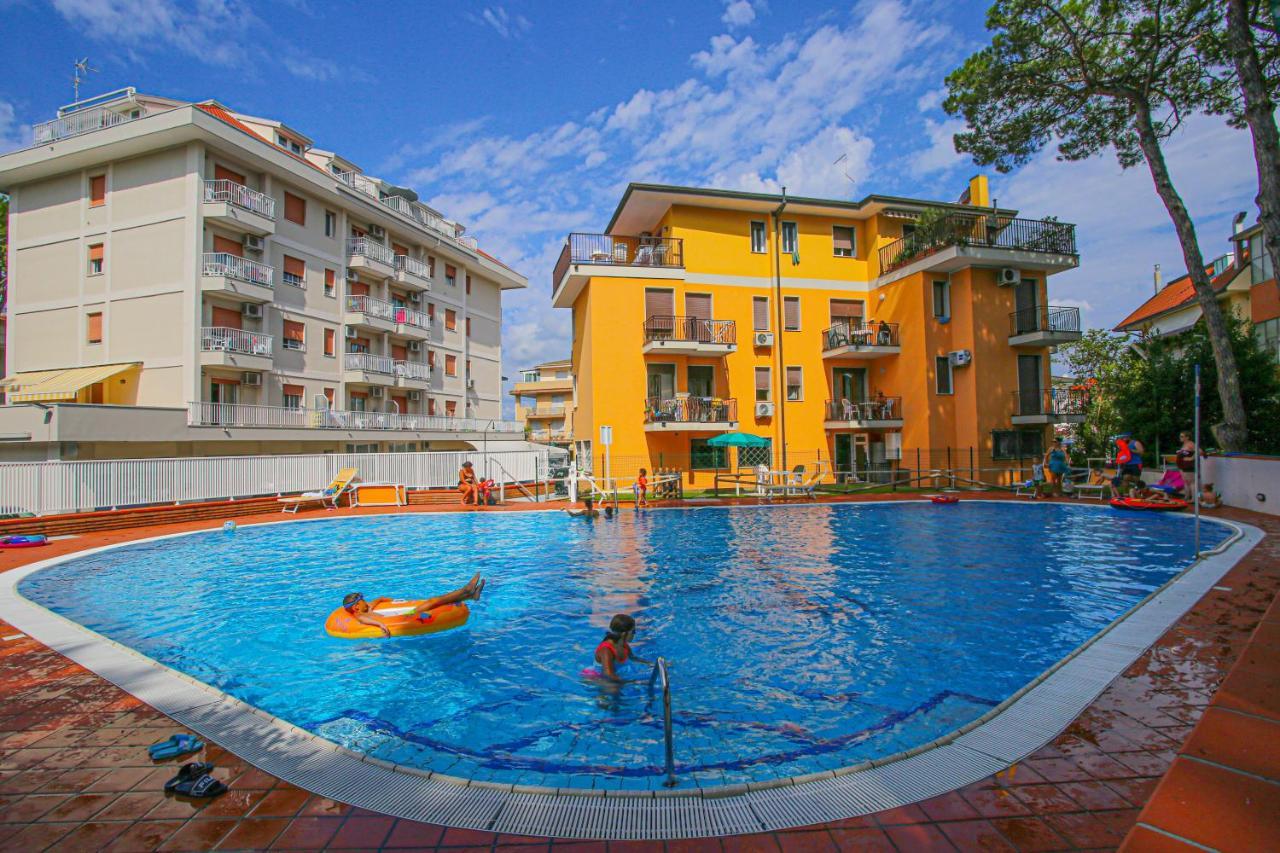 Residences La Rustica & Elite Eraclea Mare Luaran gambar